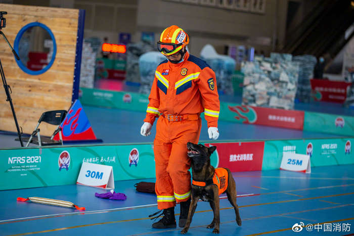 全國消防行業(yè)職業(yè)技能大賽中的無言戰(zhàn)友