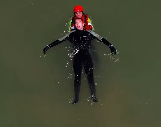 遇到溺水情況應(yīng)如何自救與施救