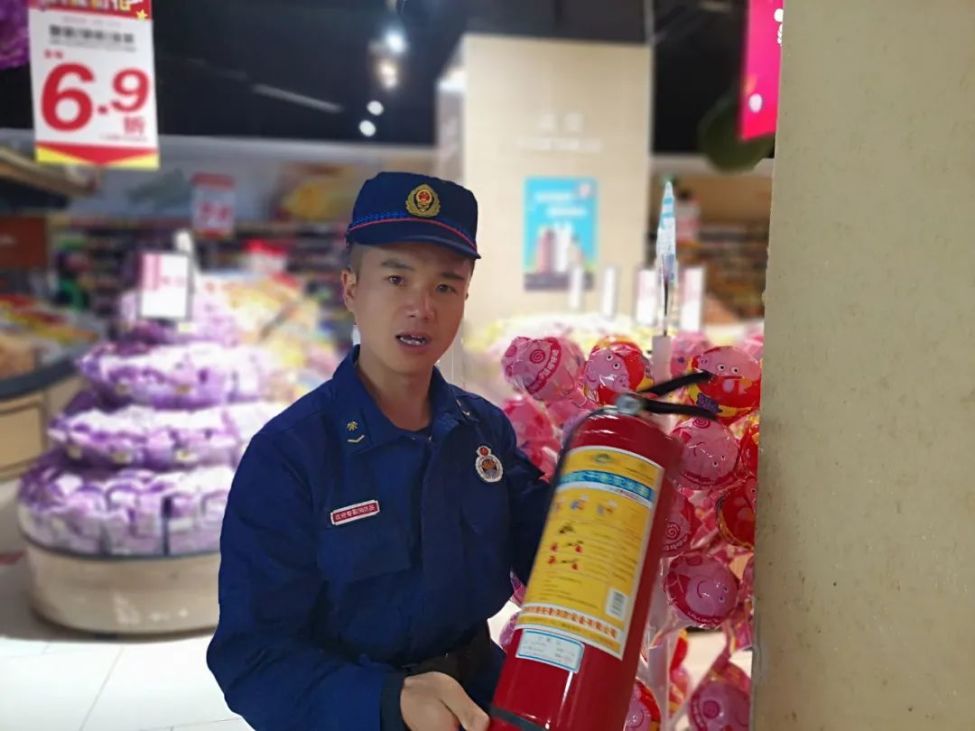 葉茂：賡續(xù)紅門(mén)志向 傳承過(guò)硬作風(fēng)