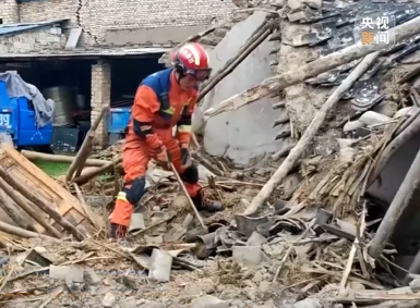 【新聞直播間】甘肅定西市隴西縣發(fā)生5.6級(jí)地震 消防救援力量在震中展開搜救排查